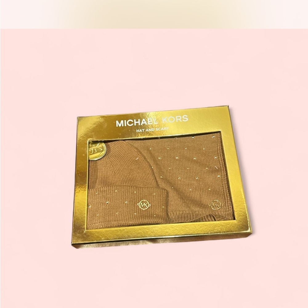 Michael Kors Gold and Tan Hat and Scarf Set